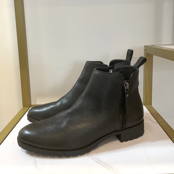 Caslon Water Resistant Booties - Picture 2 of 6